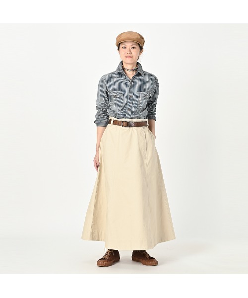 45R（フォーティファイブアール）の「高密度ダックのフレアスカート