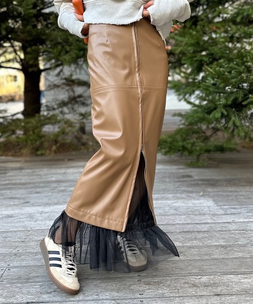 セール】フェイクレザーフロントZIPスカート（スカート）｜mi via loca