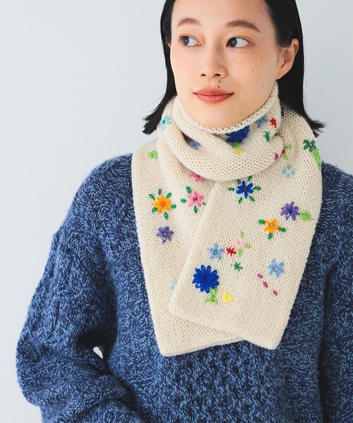 BEAMS BOY（ビームスボーイ）の「BEAMS BOY / 手編み 花刺繍 マフラー
