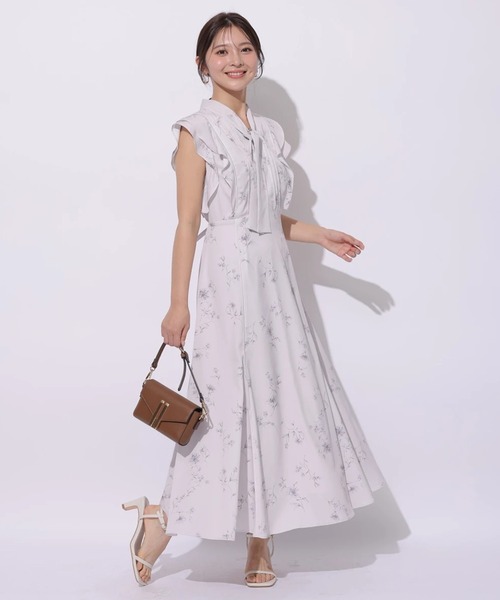 Apuweiser-riche（アプワイザーリッシェ）の「ボウタイプリントナロー