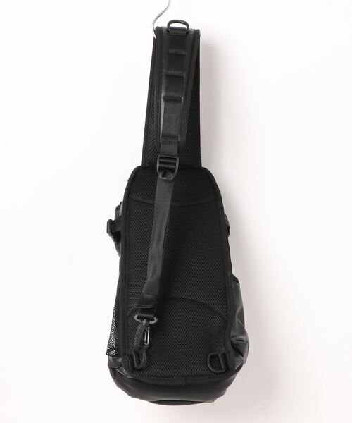 NEW ERA（ニューエラ）の「【NEW ERA/ニューエラ】 スリングボディ