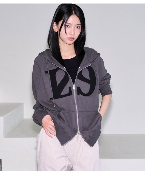 ILLIGO（イリゴ）の「◇ILLIGO◇ロゴ パッチ ジップアップ パーカー