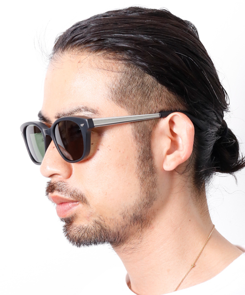 junhashimoto（ジュンハシモト）の「jh × EFFECTOR -SHAKE