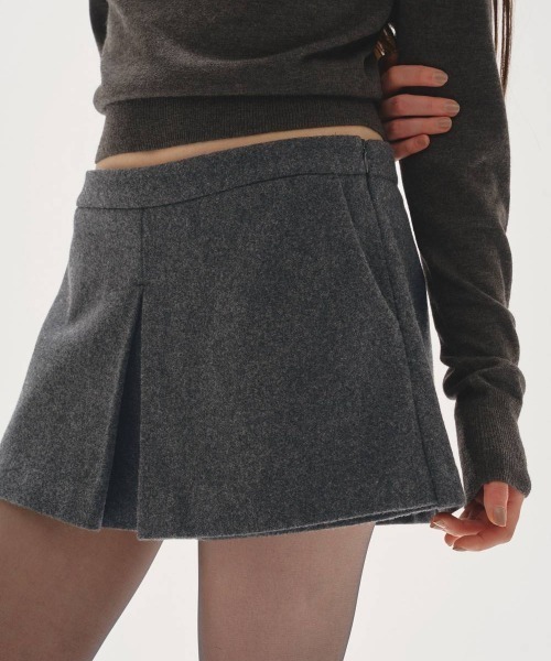 TODAYFUL（トゥデイフル）の「TODAYFUL Box Wool Shortpants ボックス