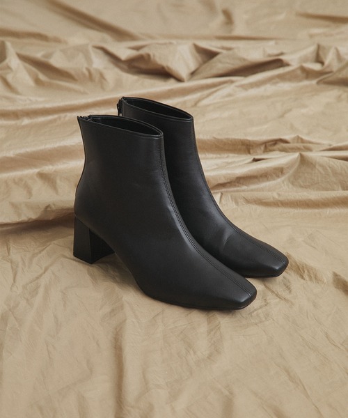 UNITED TOKYO（ユナイテッドトウキョウ）の「《WEB限定》レザーライク