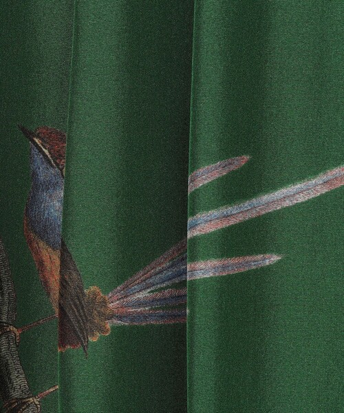 caban（キャバン）の「BIRD SINGING シルク ロングワンピース