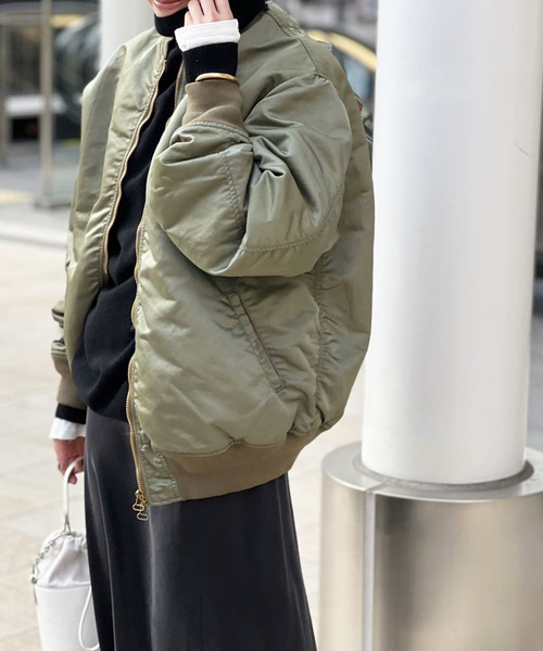 Deuxieme Classe（ドゥーズィエムクラス）の「中綿military ブルゾン