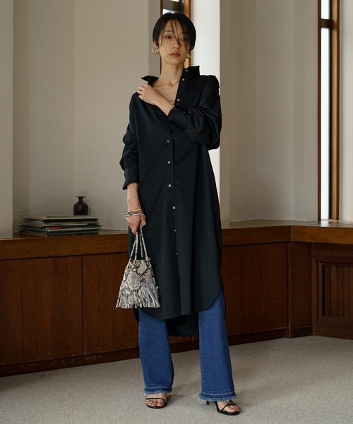 LOUNGEDRESS（ラウンジドレス）の「サテンBIGシャツワンピース（シャツ