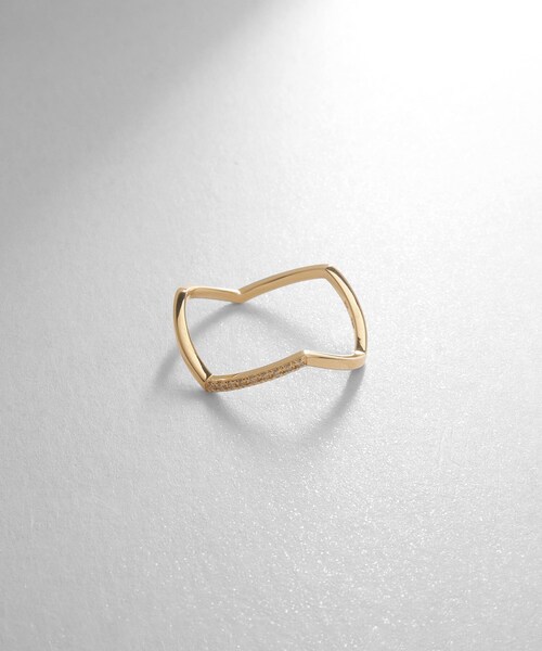 K10ダイヤモンド V字連続 リング（リング）｜COCOSHNIK（ココシュ