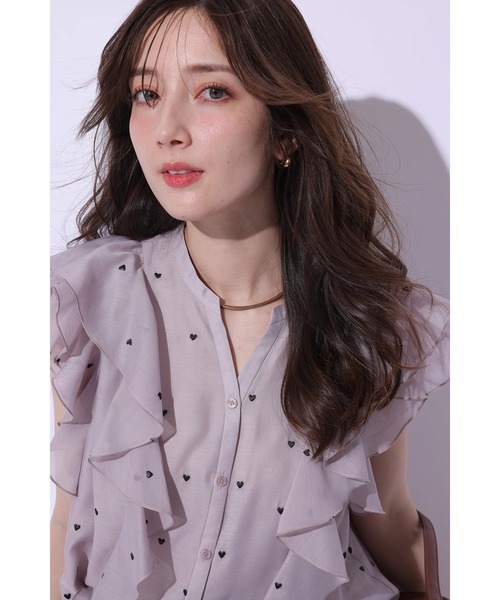 Apuweiser-riche（アプワイザーリッシェ）の「ハート刺繍フリル