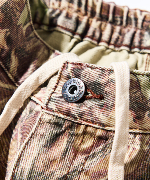 セール】NAUTICA/ノーティカ スーパーワイド カーブシルエット カモ柄