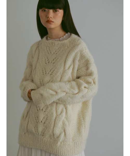 CASA FLINE（カーサフライン）の「アルパカウールニットプルオーバー