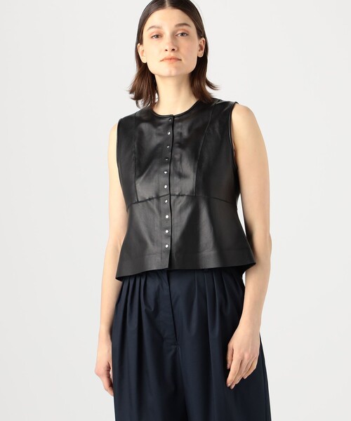 BACCA（バッカ）の「ソフトシープレザー ペプラムベスト（ベスト