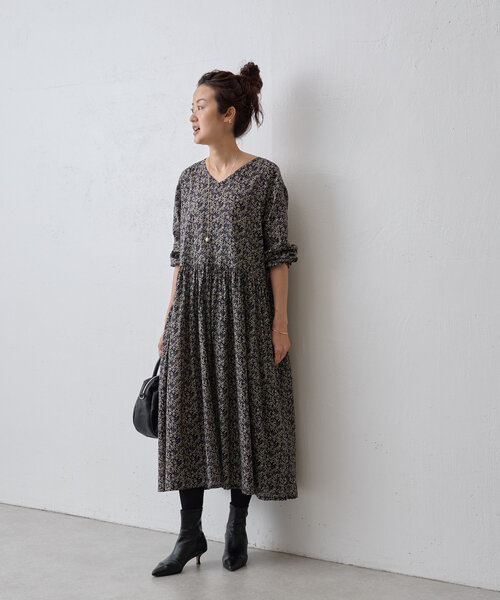 BEARDSLEY（ビアズリー）の「プリントギャザーワンピ（ワンピース