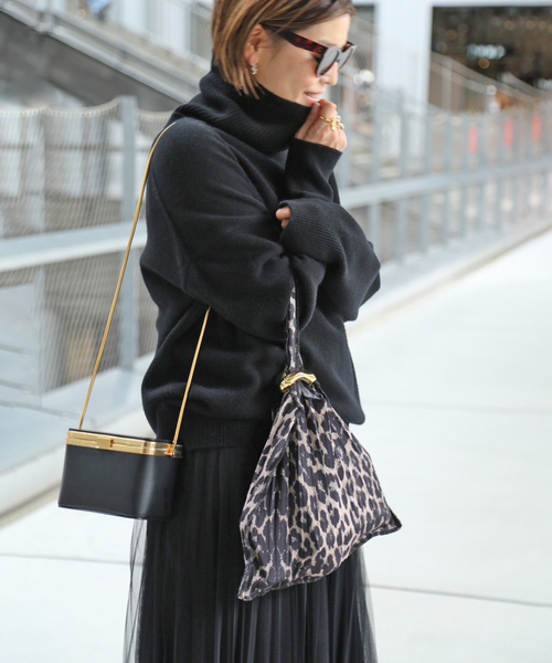 Deuxieme Classe（ドゥーズィエムクラス）の「* latest ミドルゲージ