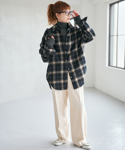 Spick & Span（スピックアンドスパン）の「メタルボタンオンブレー