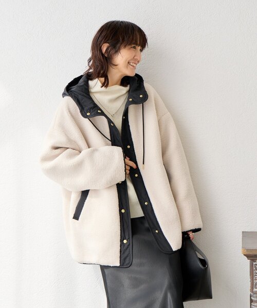 感動の軽さ】【最高気温5度の寒い日に！】フードボアコート（その他