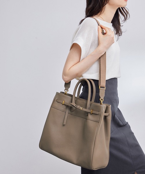 ROPE'（ロペ）の「【A4対応】リアルレザーナローベルトトートバッグ