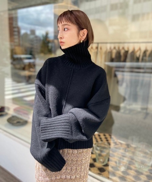 TODAYFUL（トゥデイフル）の「ヘビータートルニット（ニット/セーター