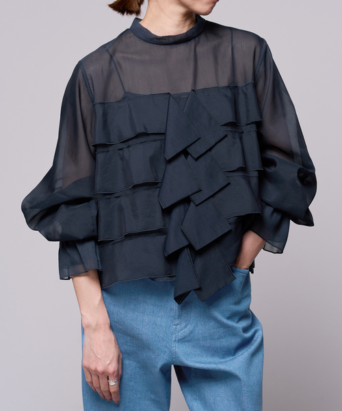 IENA LA BOUCLE コットンポリシアーフリルブラウス（シャツ/ブラウス