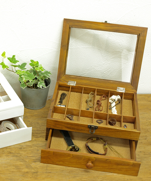 salut!（サリュ!）の「2段ｼﾞｭｴﾘｰｹｰｽ（インテリア雑貨）」 - WEAR