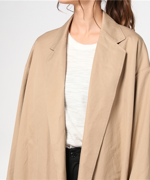 Deuxieme Classe（ドゥーズィエムクラス）の「FINXギャバオーバー