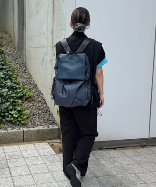 BURLAPOUTFITTER×ear】約16リットルの大容量/撥水/ユニセックス/レザー