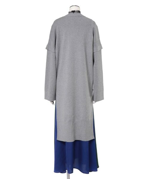 UN3D.（アンスリード）の「サイドスリットワンピースセット