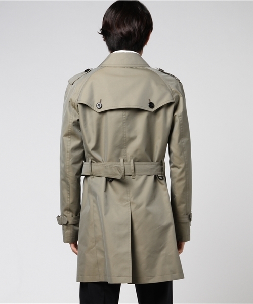 BLACK LABEL CRESTBRIDGE（ブラックレーベル・クレストブリッジ）の「J