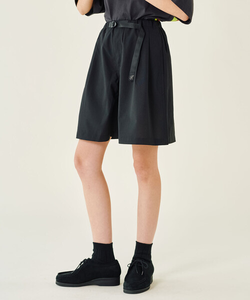 Gramicci（グラミチ）bshop別注2タックショーツ WOMEN ブラック