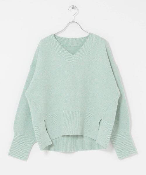 セール】『洗濯可』サイドスリットVネックニット（ニット/セーター