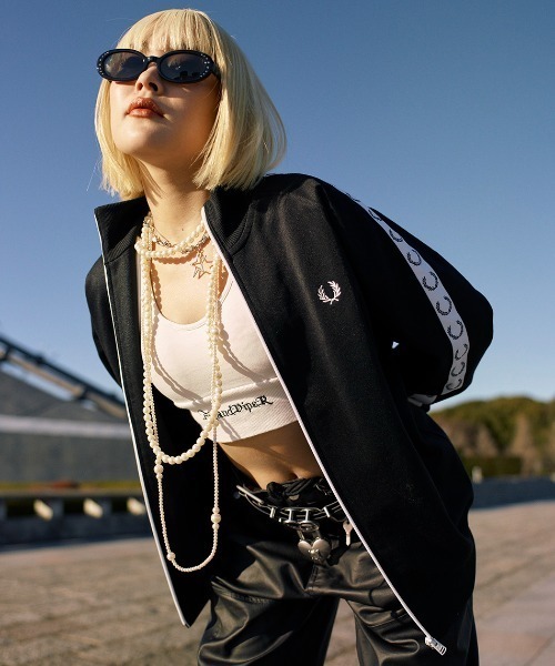 Taped Track Jacket／フレッドペリートラックジャケット（ジャージ