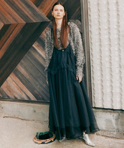 LA BELLE ETUDE（ラベルエチュード）の「ボリュームデニムチュール