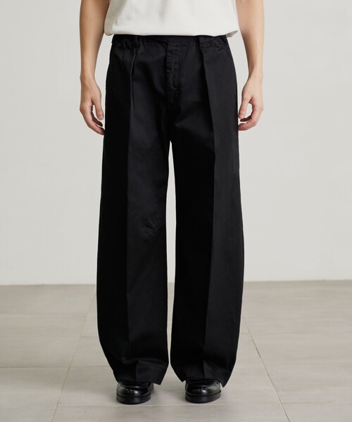 PUBLIC TOKYO（パブリックトウキョウ）の「PUBLIC CHINOS バレルレッグ