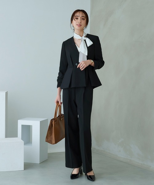 タックペプラムノーカラージャケット＆ワンタックパンツフォーマル
