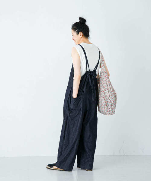 かぐれ（カグレ）の「デニムイージーサロペット（デニムパンツ）」 - WEAR