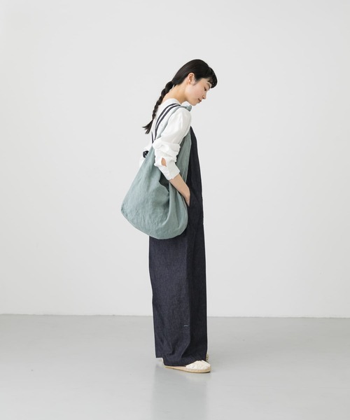 かぐれ（カグレ）の「デニムイージーサロペット（デニムパンツ）」 - WEAR