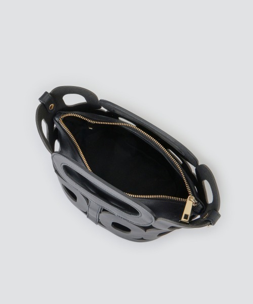 PELLICO（ペリーコ）の「NEW ANELLI HANDLES MINI バッグ BLACK