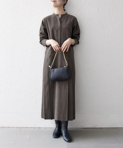 SHIPS any:〈洗濯機可能〉ピーチスキン サイド プリーツ バンドカラー