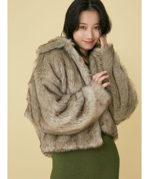 セール】ボリュームデザインファーコート（その他アウター）｜Ungrid