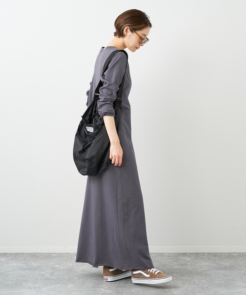 plage（プラージュ）の「《追加》【R'IAM】DEEP Vneck ワンピース