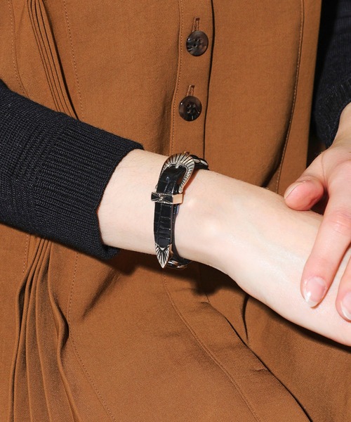 TOGA PULLA（トーガ プルラ）の「【TOGA PULLA(トーガプルラ)】メタル