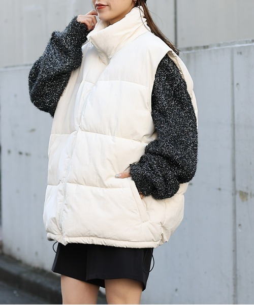 COLONY 2139（コロニートゥーワンスリーナイン）の「ナイロン