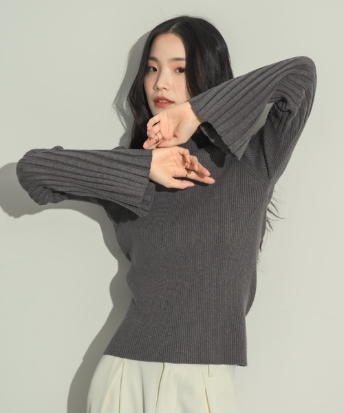 NEUNA（ヌナ）の「【素肌に触れても柔らかな着心地】変則フレア