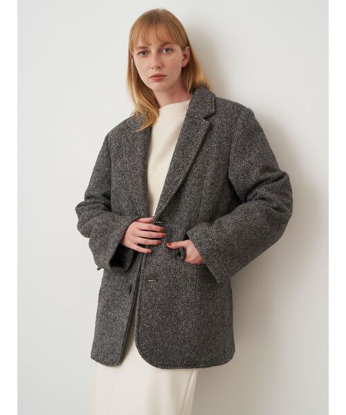 ELENDEEK（エレンディーク）の「パッドテーラードジャケット