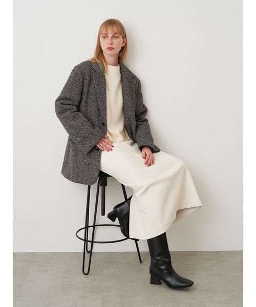 ELENDEEK（エレンディーク）の「パッドテーラードジャケット