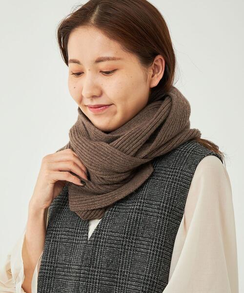 Johnstons of Elgin（ジョンストンズオブエルガン）の「＜JOHNSTONS