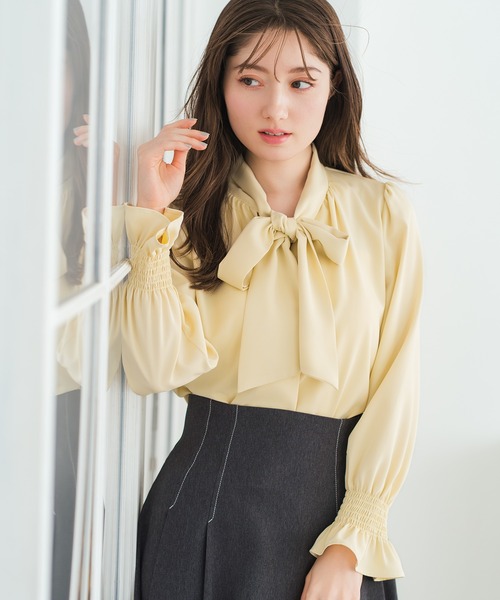 2026春夏新作 ボウタイシャーリングブラウス（シャツ/ブラウス