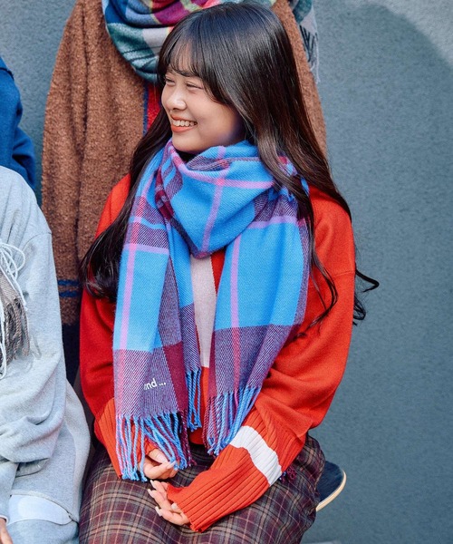 人気スタッフプロデュース企画】メンバーチェックストール（ストール