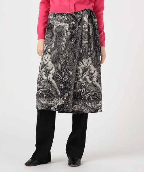 caban（キャバン）の「フランネルジャカード ラップスカート（スカート